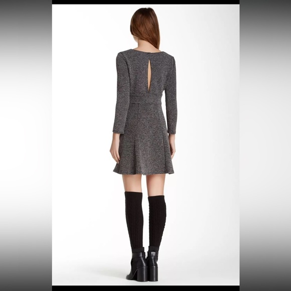 Free People Heartstopper B&W Grey Keyhole Tweed Mini Dress sz L - Picture 5 of 10